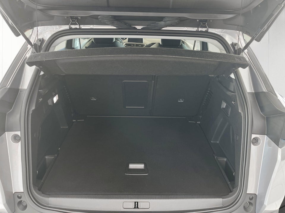 Peugeot 3008 1,2 e-THP 130 Active 5d