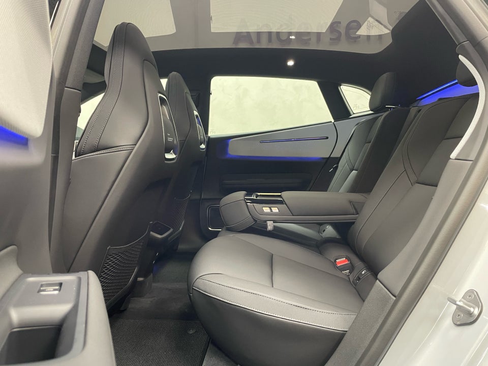 Polestar 4 Long Range AWD 5d