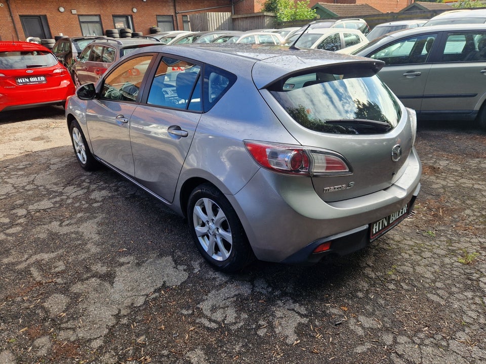Mazda 3 1,6 Advance 5d