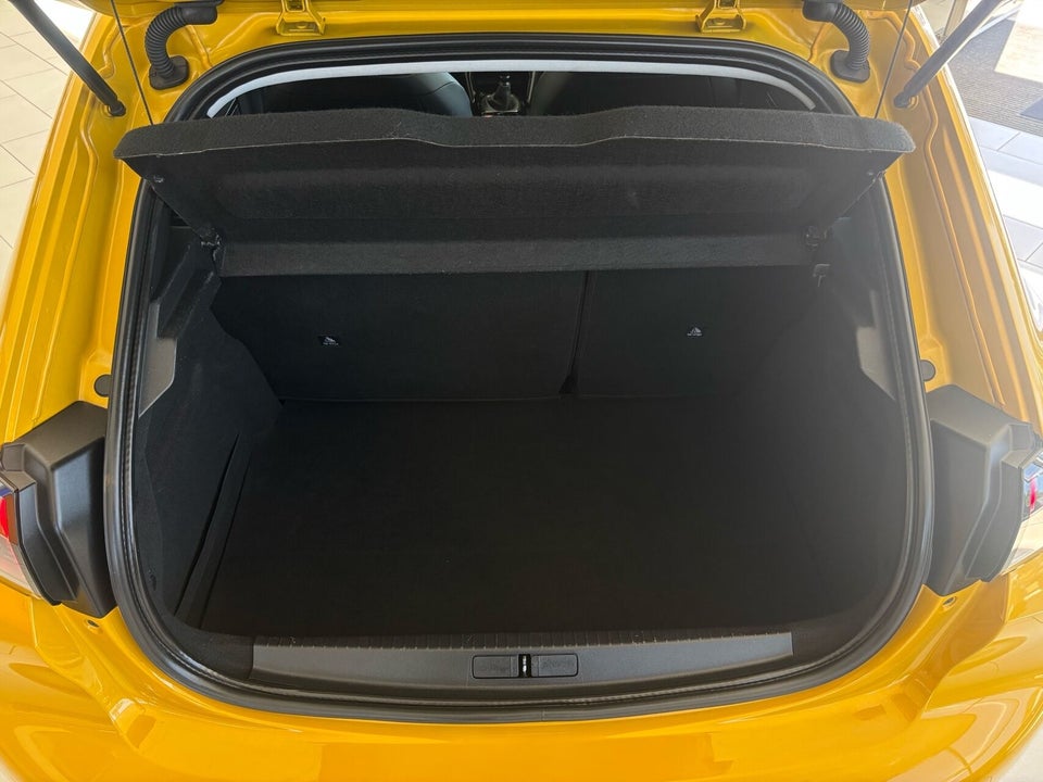Peugeot 208 1,2 PureTech 100 Allure Sky 5d