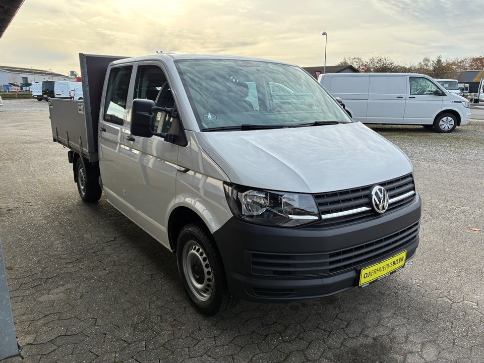 VW Transporter 2,0 TDi 102 Db.Kab m/lad 4d