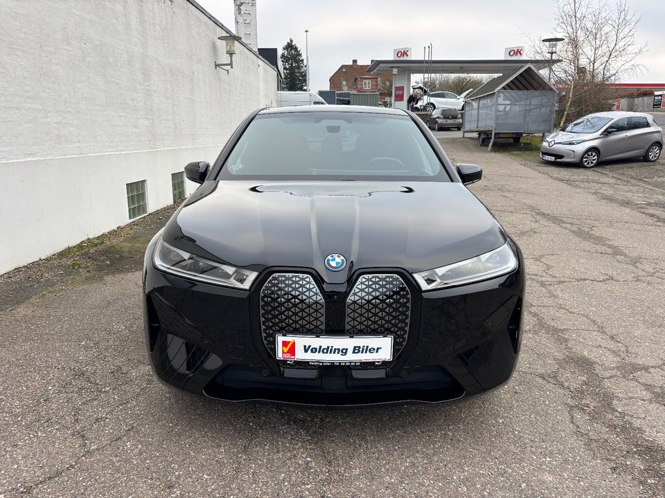 BMW iX xDrive50 5d