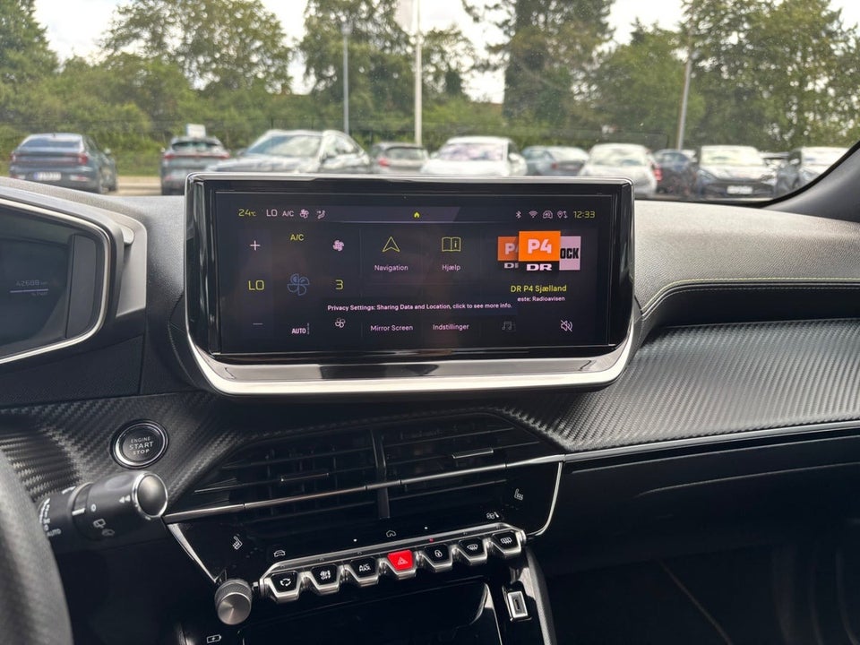 Peugeot e-2008 54 GT 5d