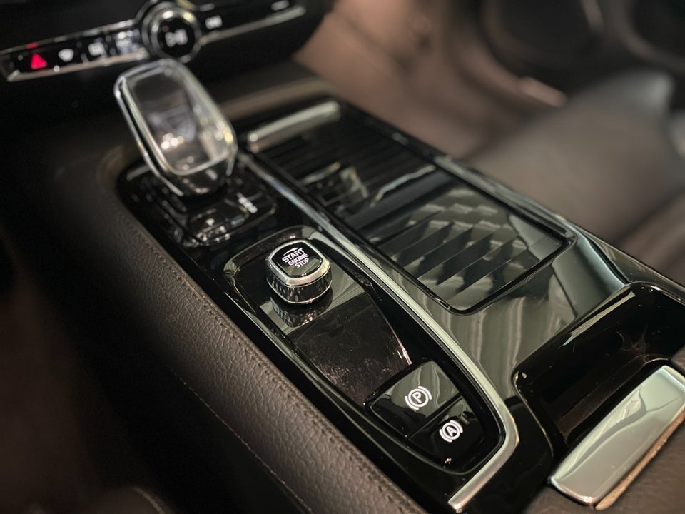 Volvo V60 2,0 T6 ReCharge Inscription aut. AWD 5d