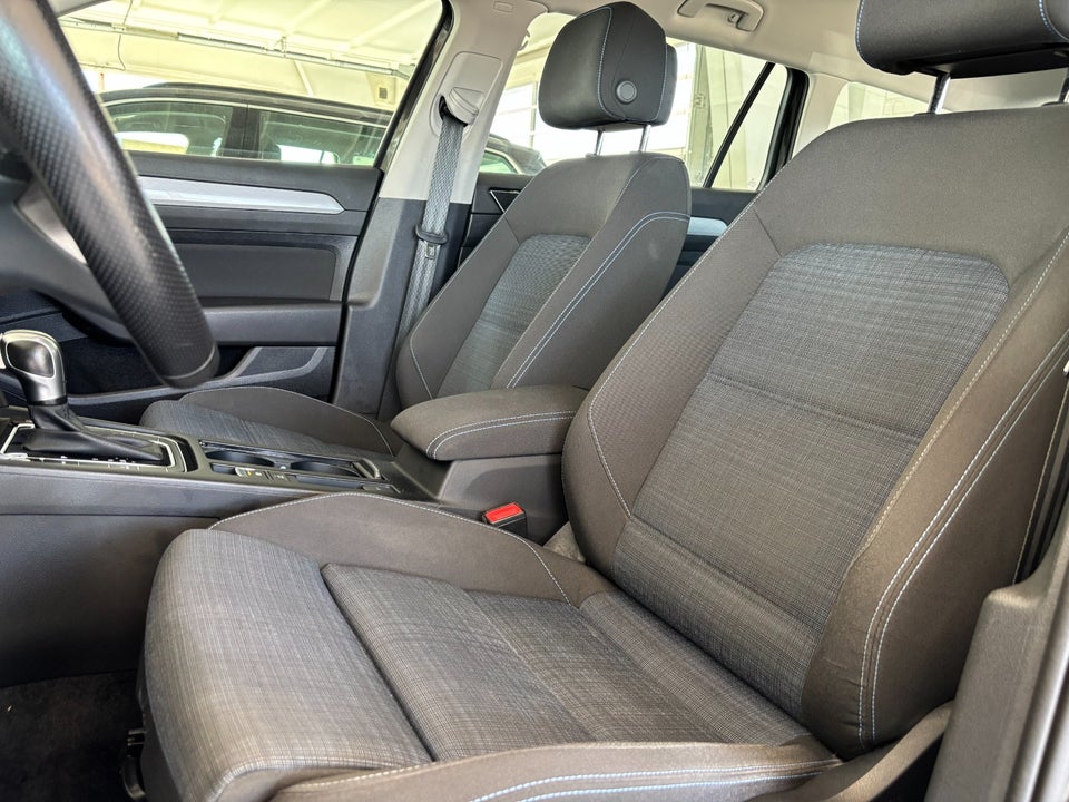 VW Passat 1,4 GTE Variant DSG 5d