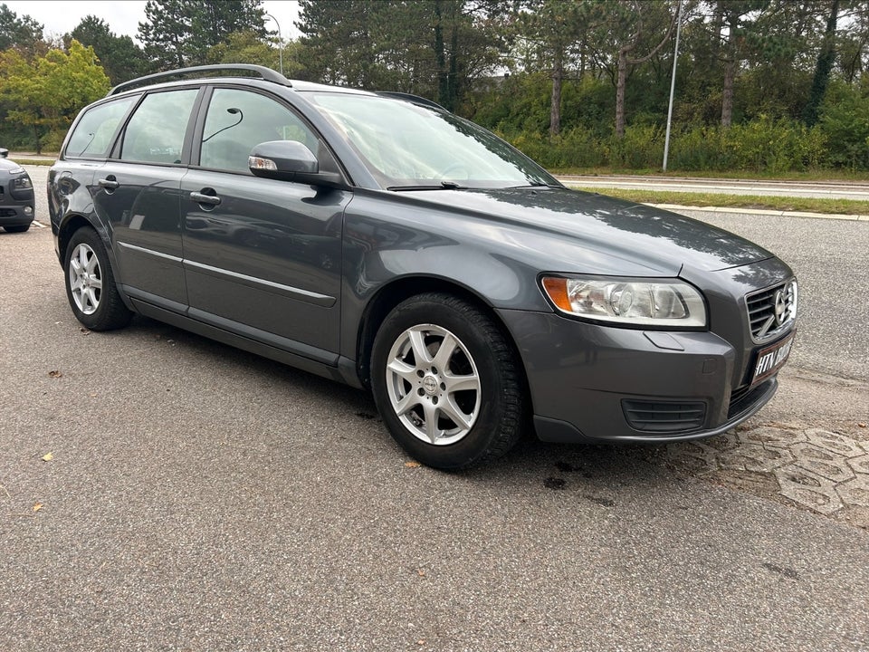 Volvo V50 1,6  5d