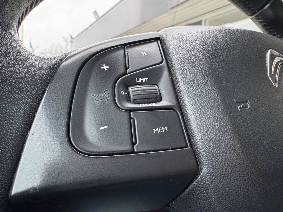 Citroën C4 Cactus 1,6 BlueHDi 100 Cool Comfort 5d