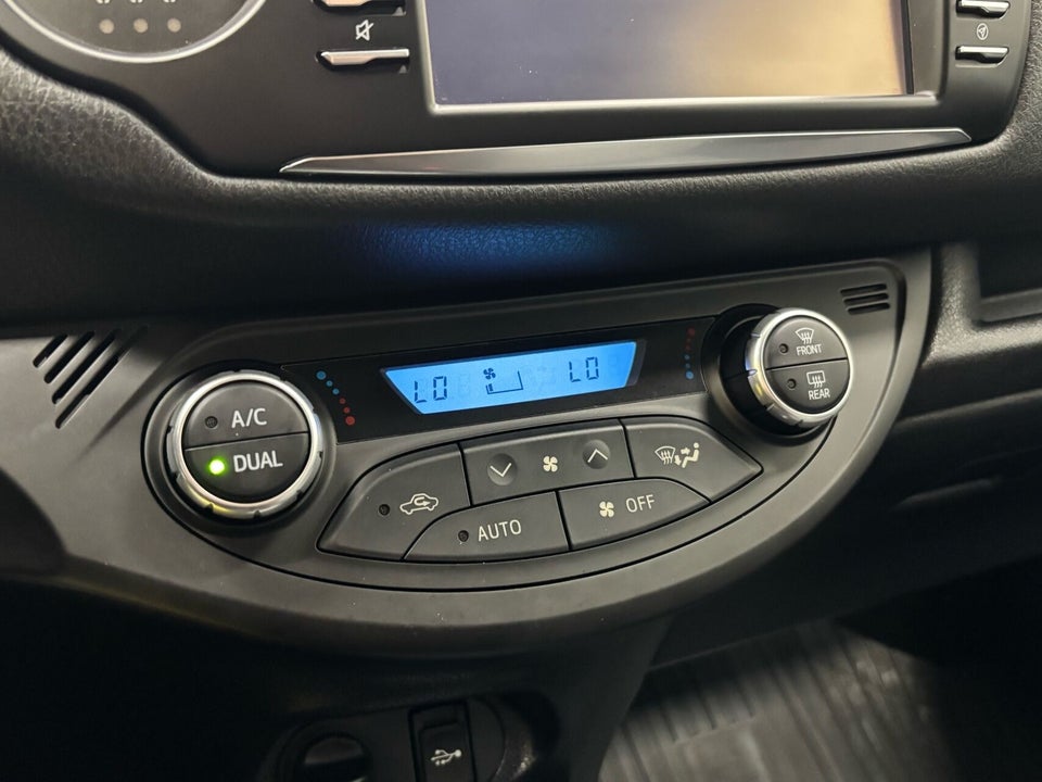 Toyota Yaris 1,5 Hybrid H2 Premium e-CVT 5d