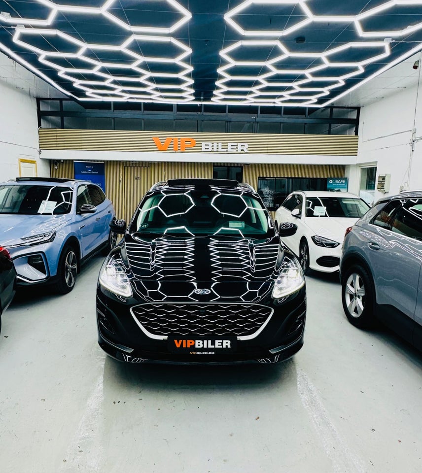 Ford Kuga 2,5 PHEV Vignale CVT 5d