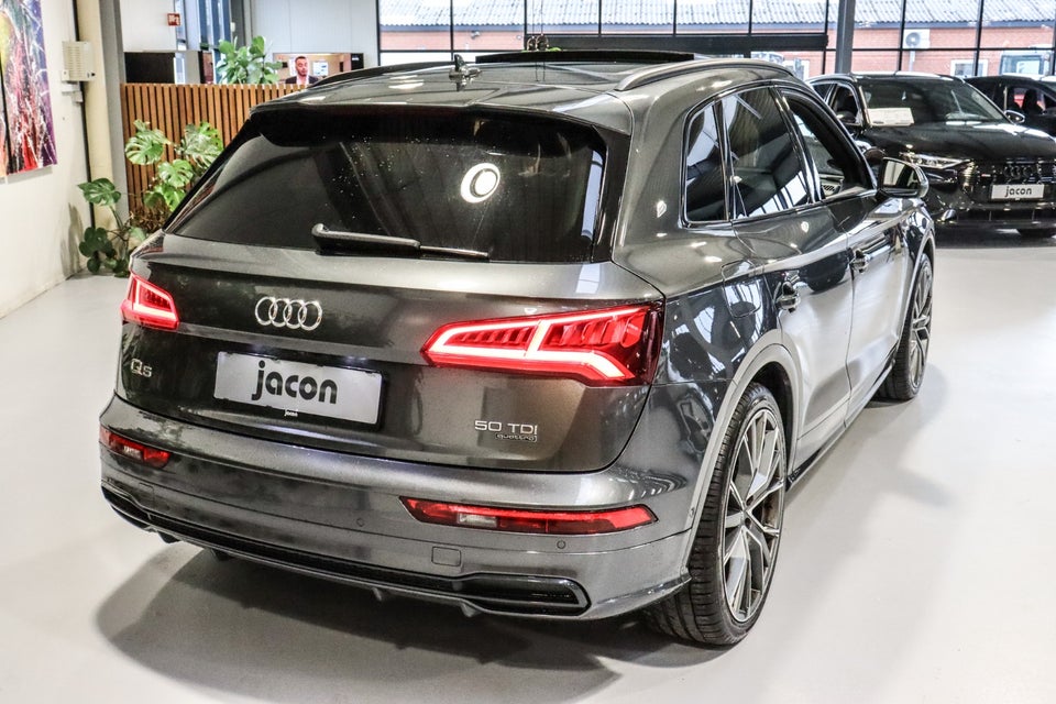 Audi Q5 50 TDi S-line quattro Tiptr. 5d