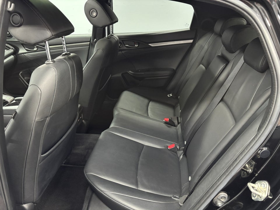Honda Civic 1,5 VTEC Turbo Prestige CVT 5d