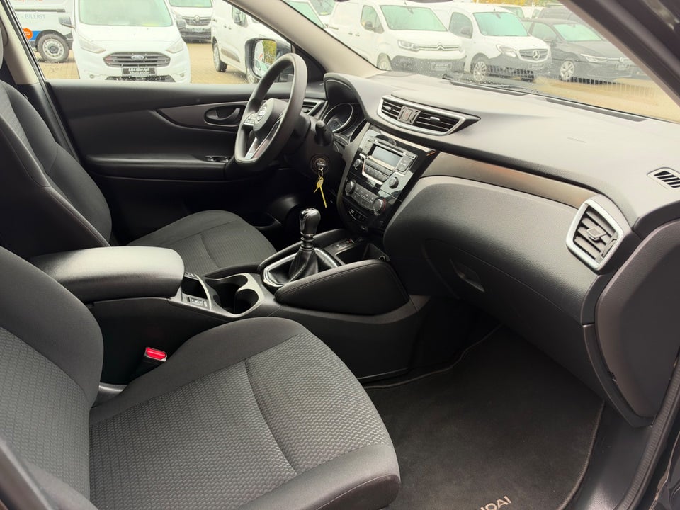 Nissan Qashqai 1,5 dCi 115 Acenta Van 5d
