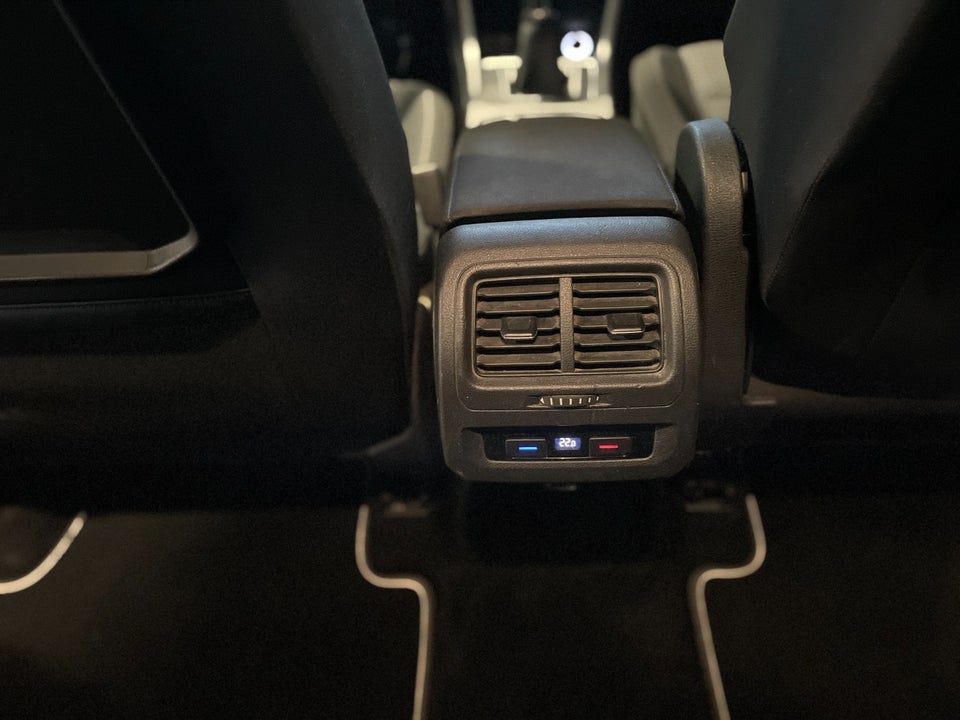 VW Touran 1,2 TSi 110 Comfortline 7prs 5d