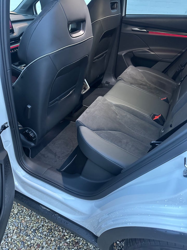 Skoda Elroq 60 iV Sportline 5d