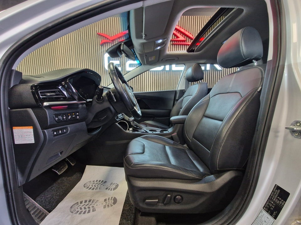 Kia Niro 1,6 PHEV Premium DCT 5d