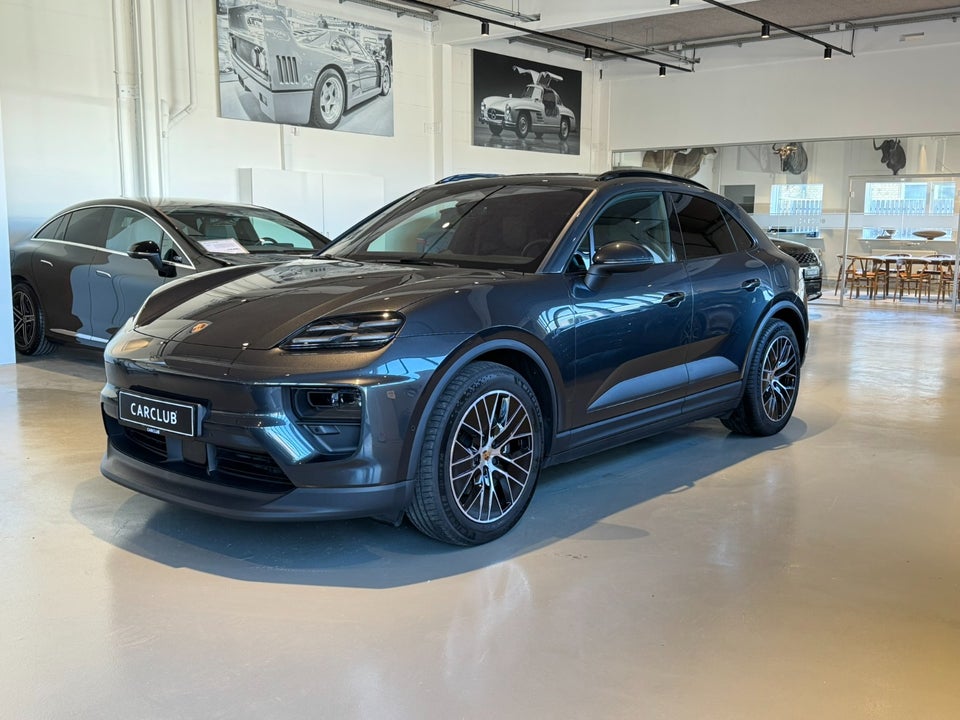 Porsche Macan 5d