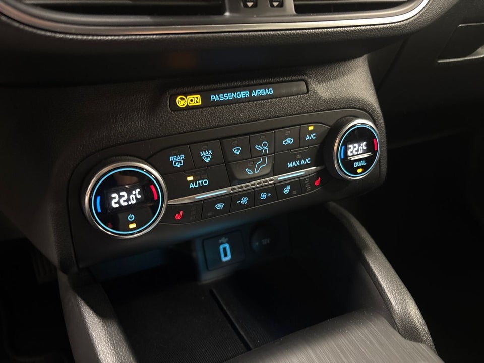 Ford Focus 1,0 EcoBoost Active stc. aut. 5d
