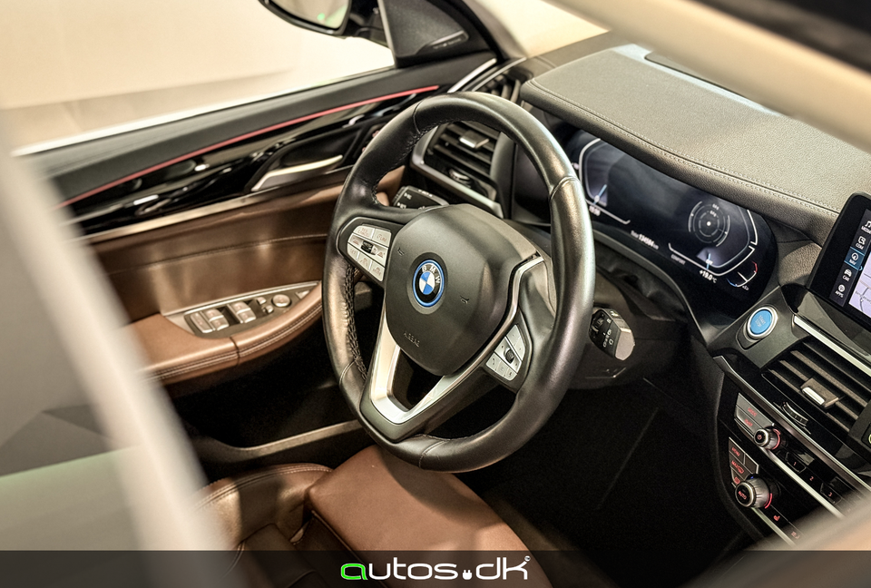 BMW iX3 Charged Plus 5d
