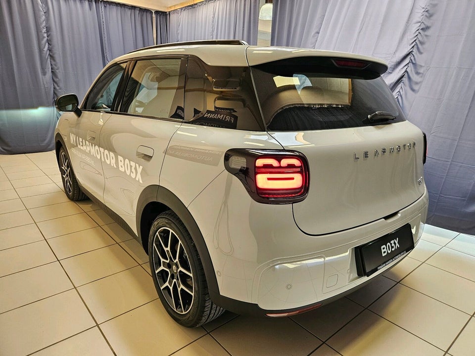 Leapmotor B03X 53 Design 5d