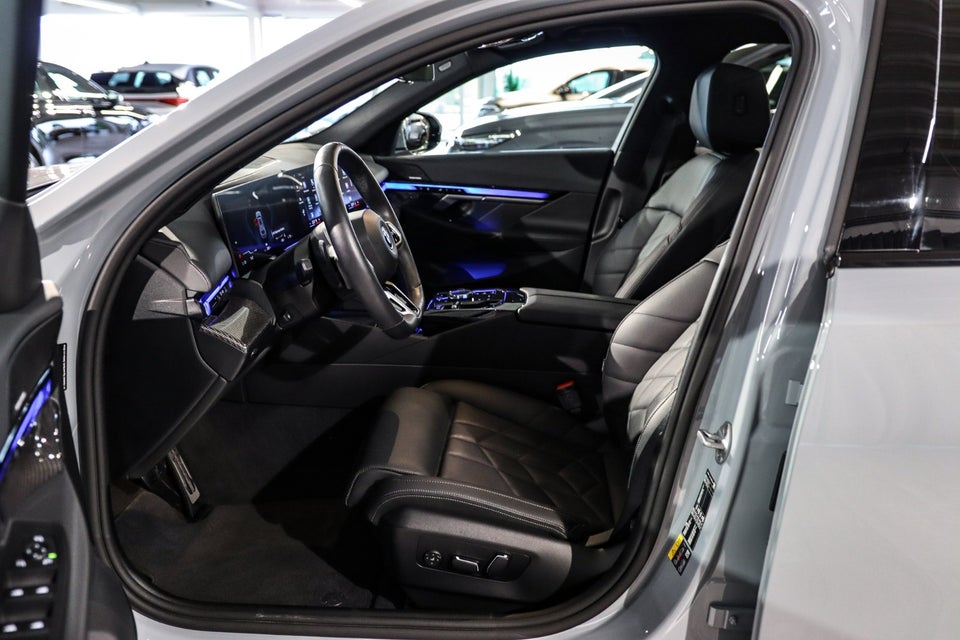 BMW i5 eDrive40 Touring Fully Charged 5d