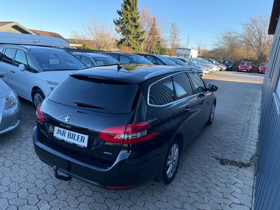 Peugeot 308 1,6 BlueHDi 120 Allure Sky SW EAT6 5d