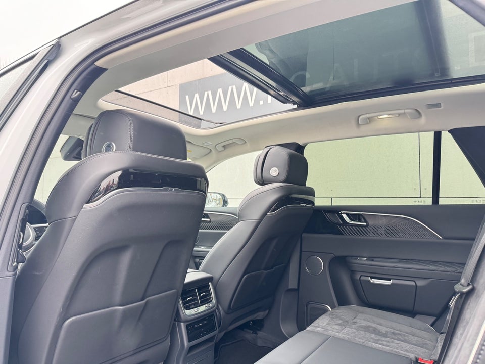 Hongqi E-HS9 84 Comfort 5d