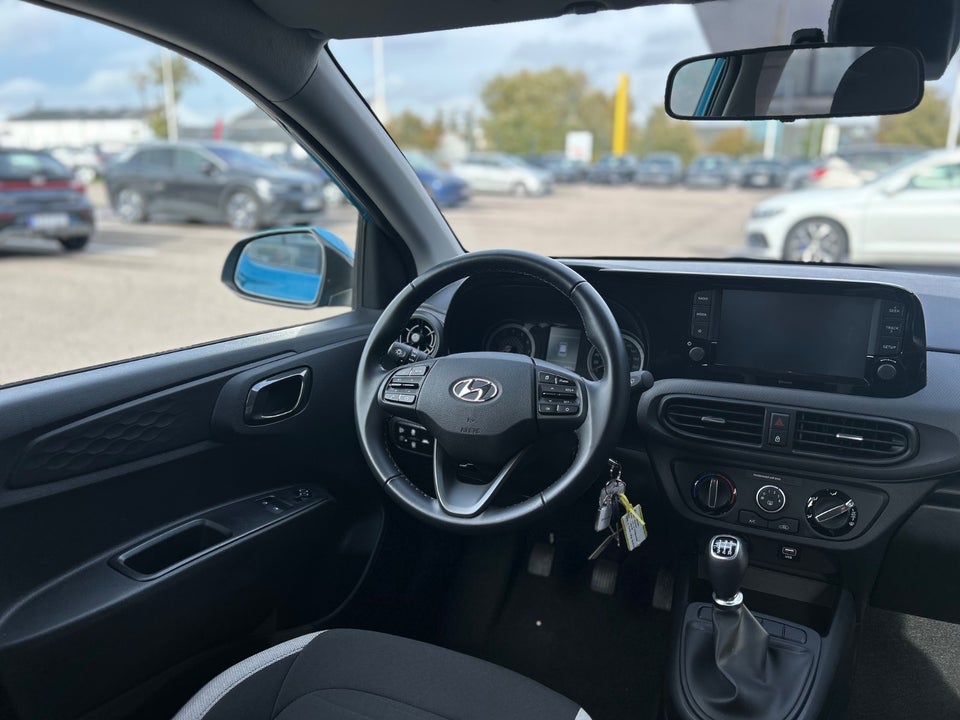 Hyundai i10 1,0 MPi Essential 5d