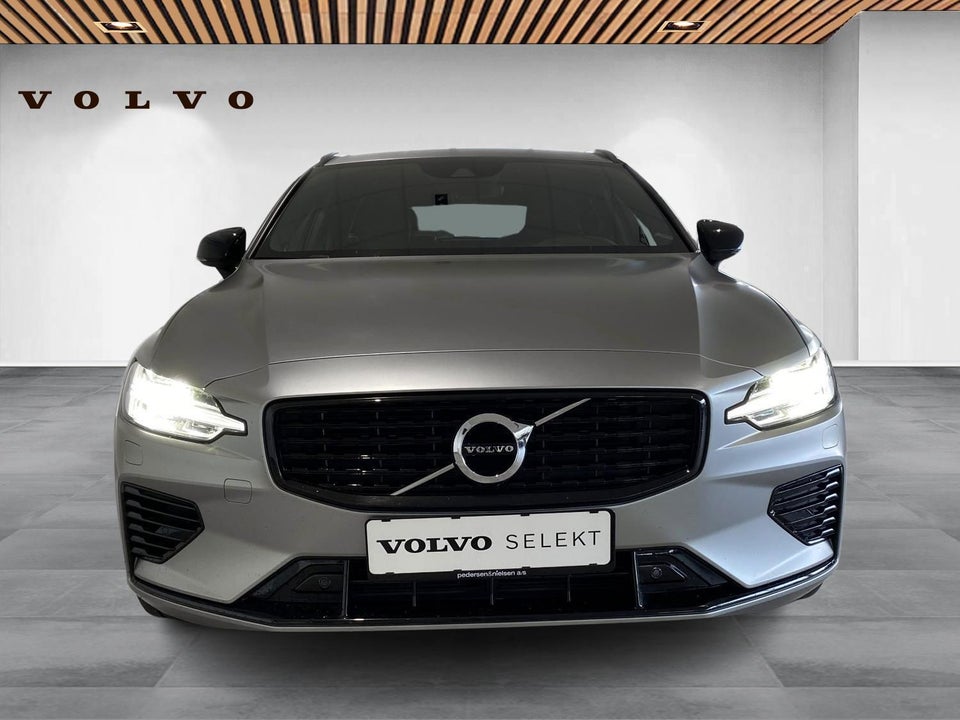 Volvo V60 2,0 T8 ReCharge R-Design aut. AWD 5d