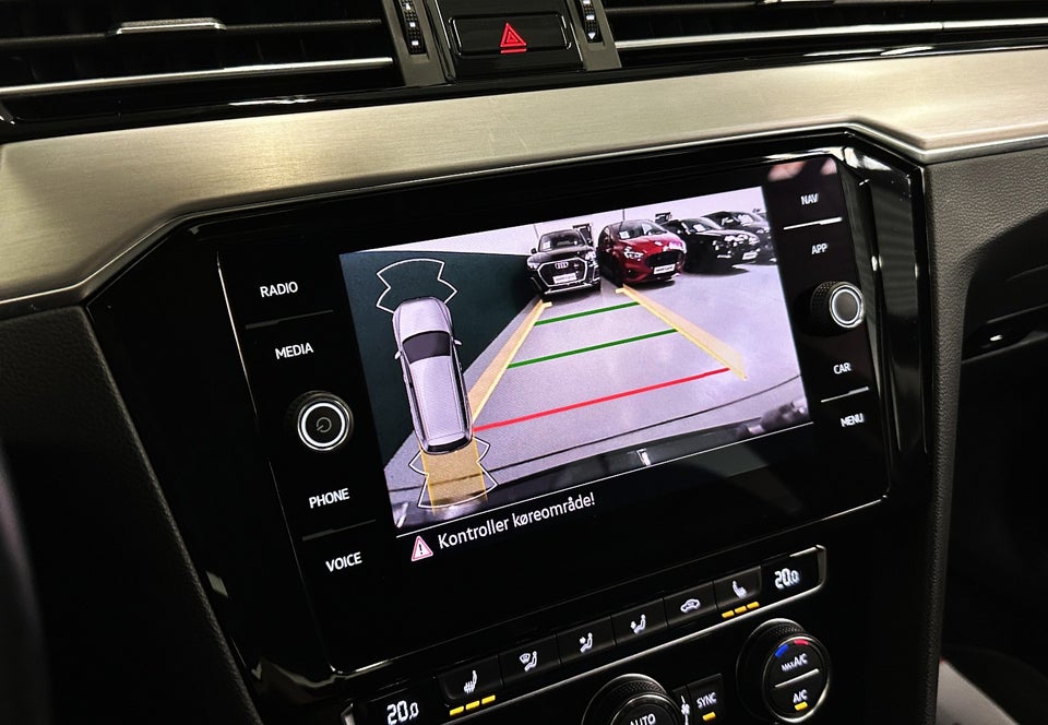 VW Passat 2,0 TSi 190 Elegance Variant DSG 5d
