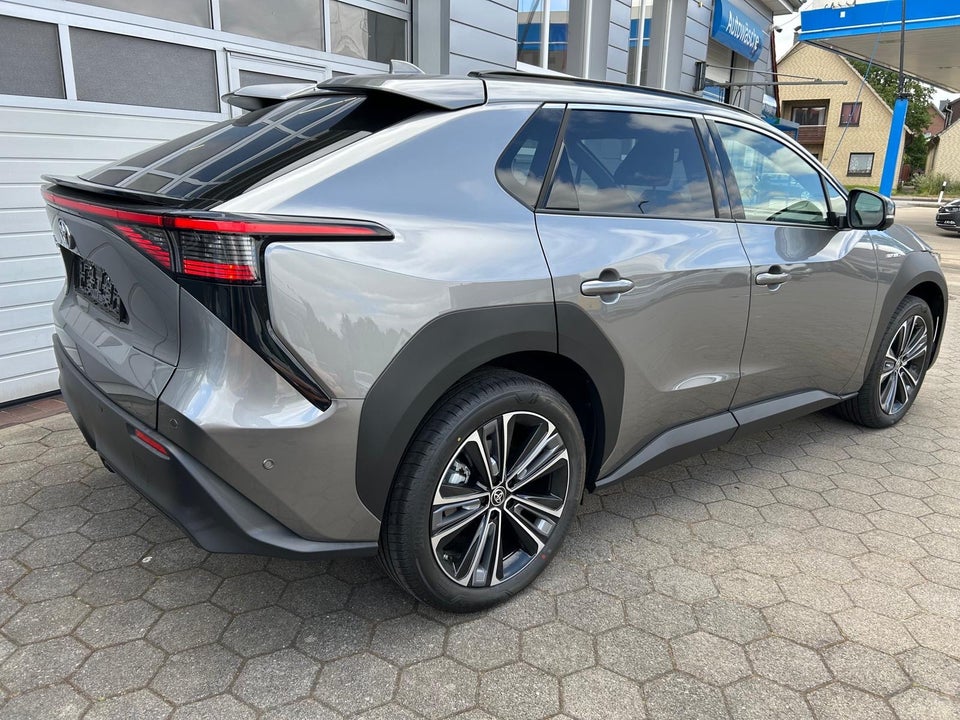 Toyota bZ4X Executive Premium 5d