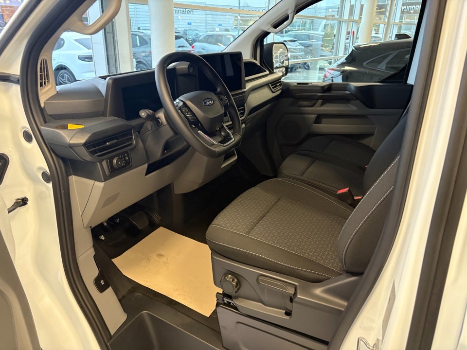 Ford Transit Custom 320 L1 2,0 EcoBlue Trend aut.