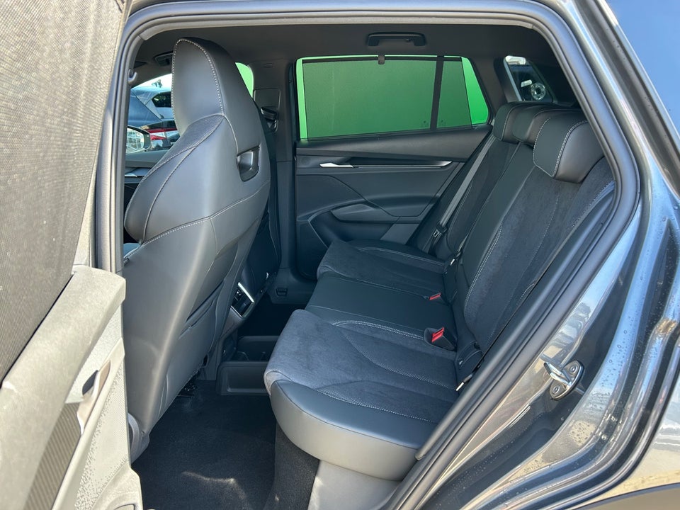 Skoda Elroq 85 iV Sportline 5d