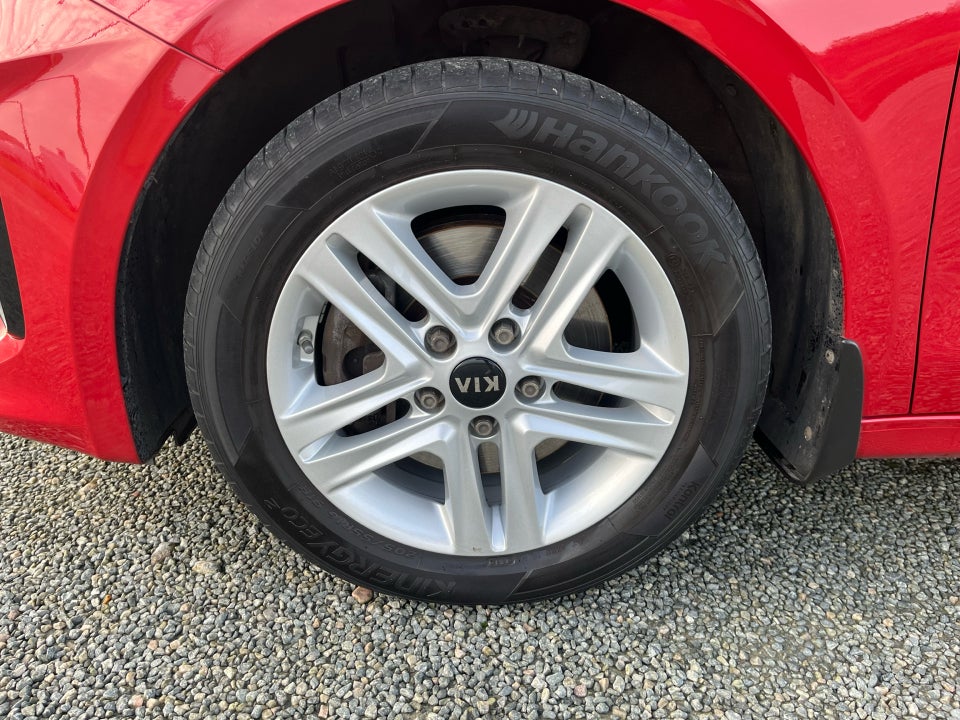 Kia Ceed 1,4 T-GDi Intro Edition SW DCT 5d