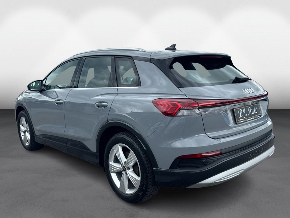 Audi Q4 e-tron 40  5d
