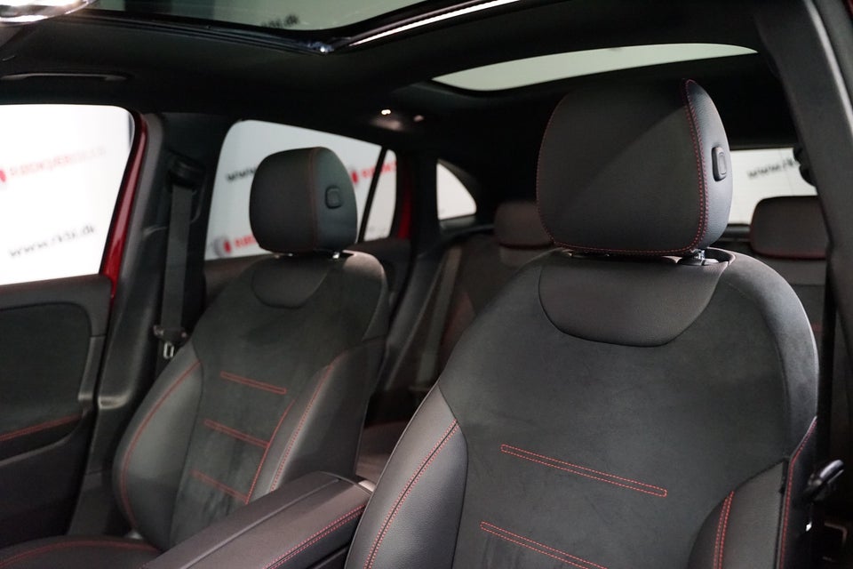 Mercedes EQA300 AMG Line 4Matic 5d