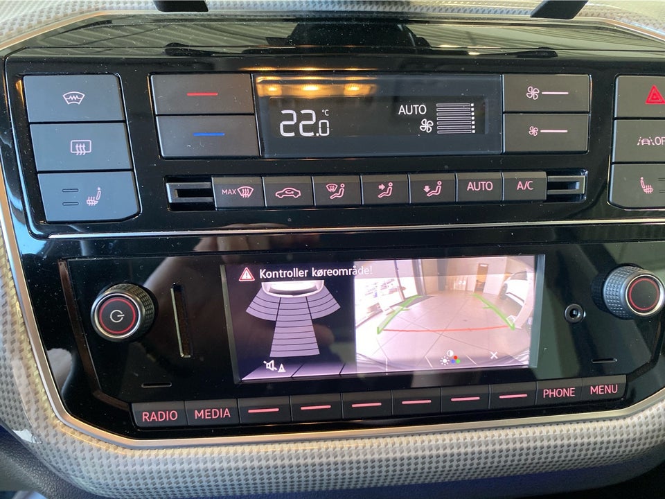 VW e-Up! Style Plus 5d