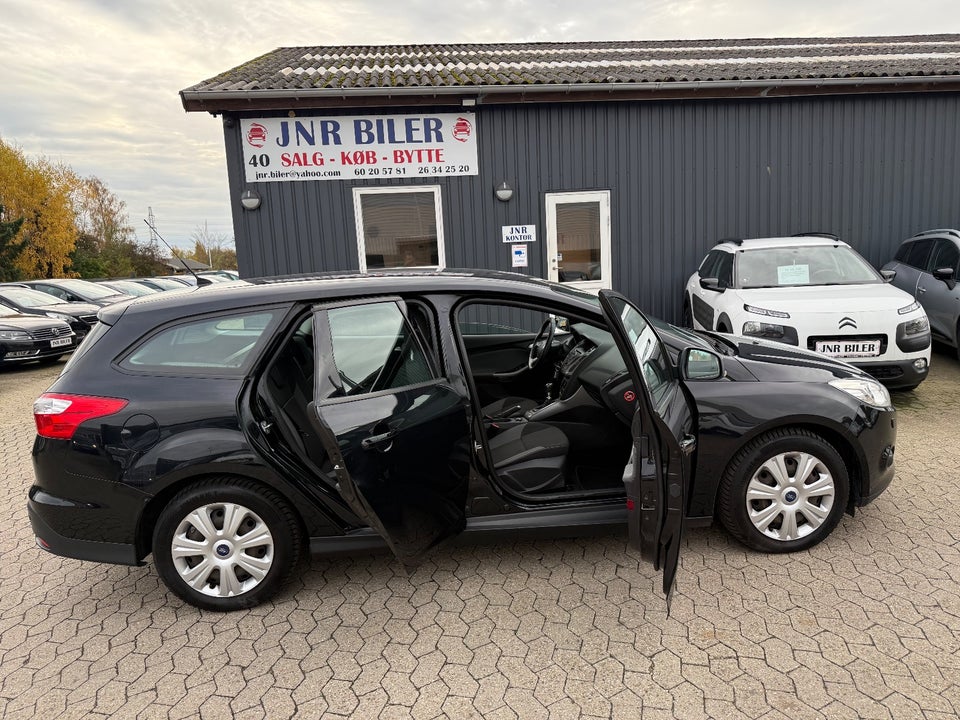 Ford Focus 1,6 TDCi 115 Trend stc. 5d