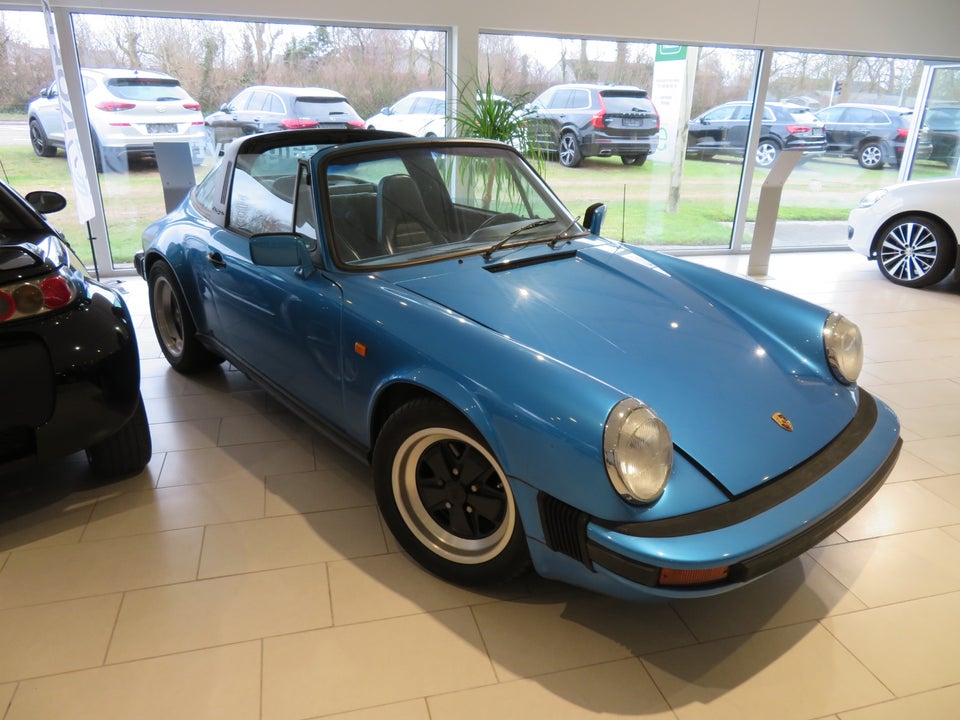 Porsche 911 2,7 Targa 2d