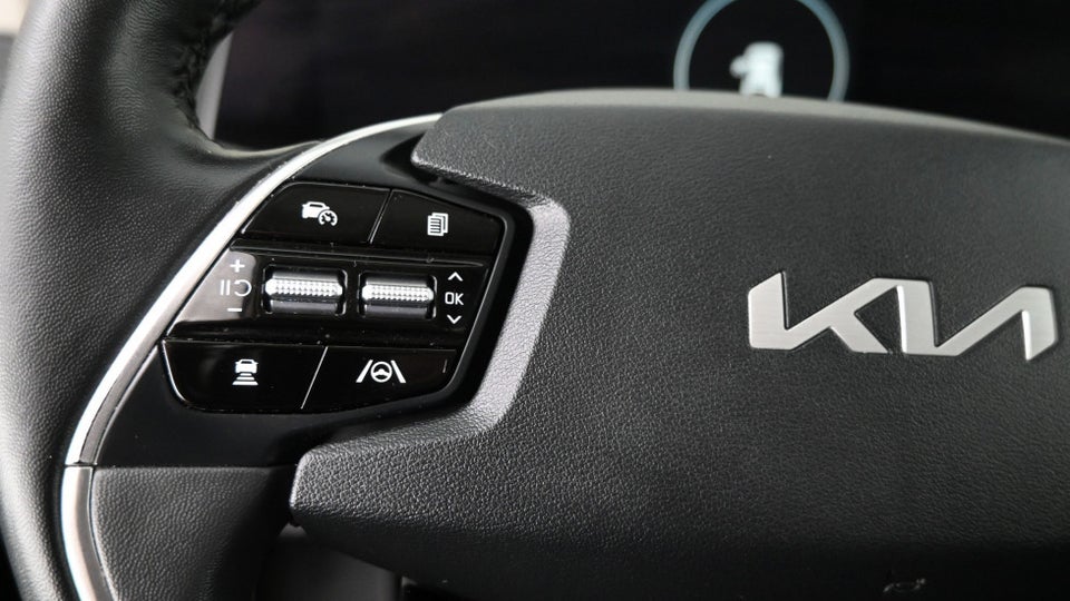 Kia EV6 77 Long Range Upgrade 5d