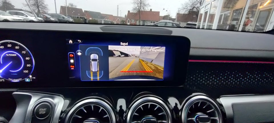 Mercedes EQB300 AMG Line 4Matic 5d