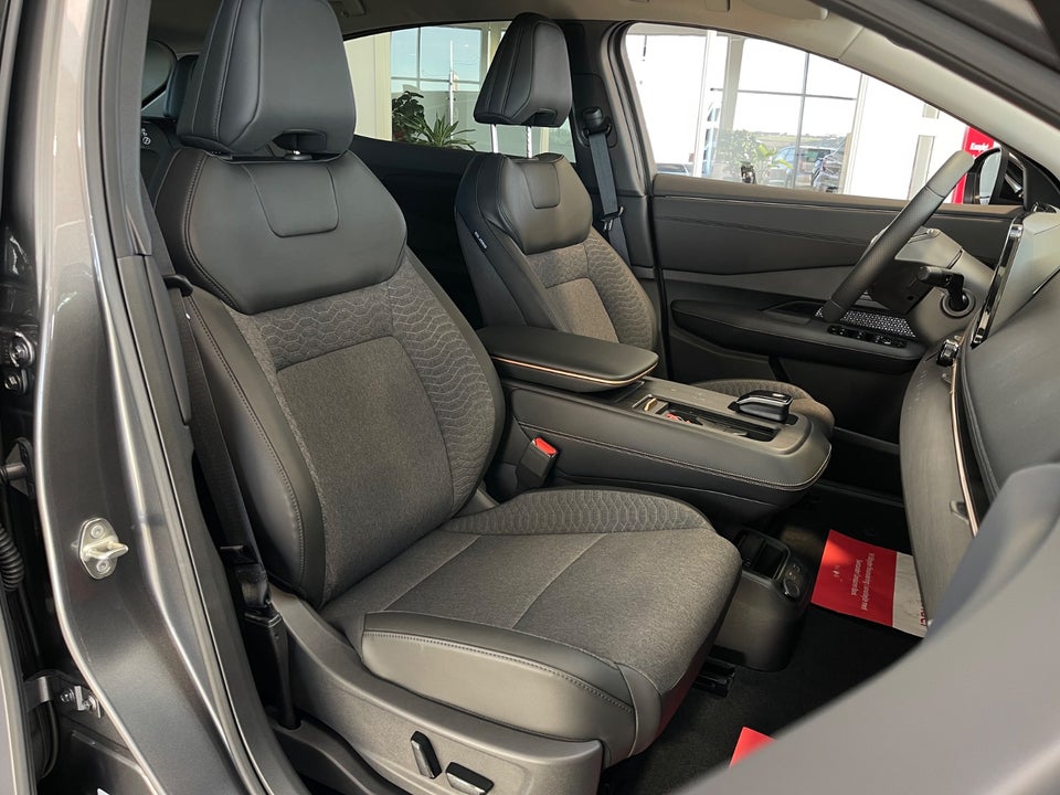 Nissan Ariya 87 Advance 5d