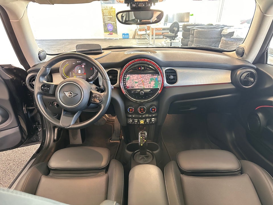 MINI Cooper SE Maximise 3d