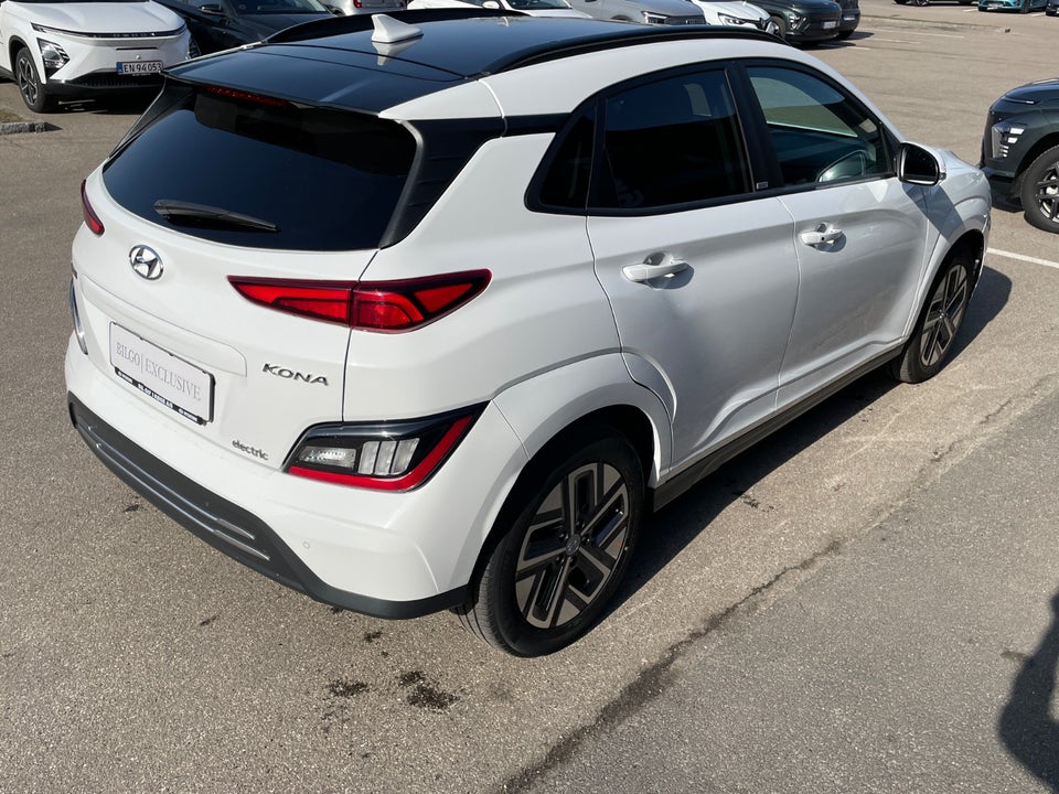 Hyundai Kona 64 EV Premium 5d