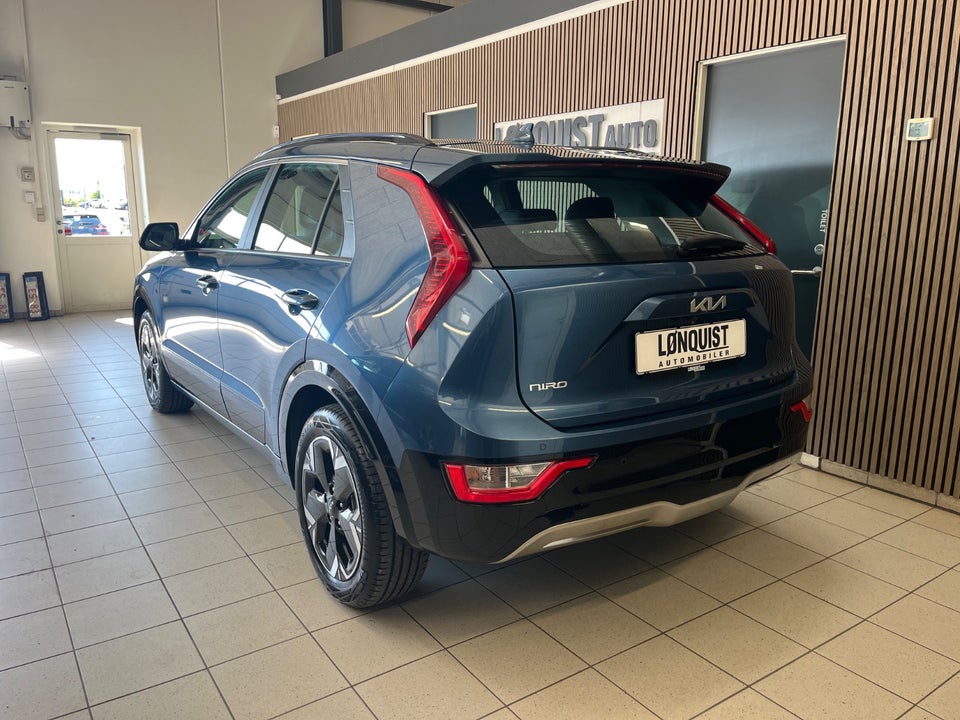 Kia Niro 64 EV Access Plus 5d
