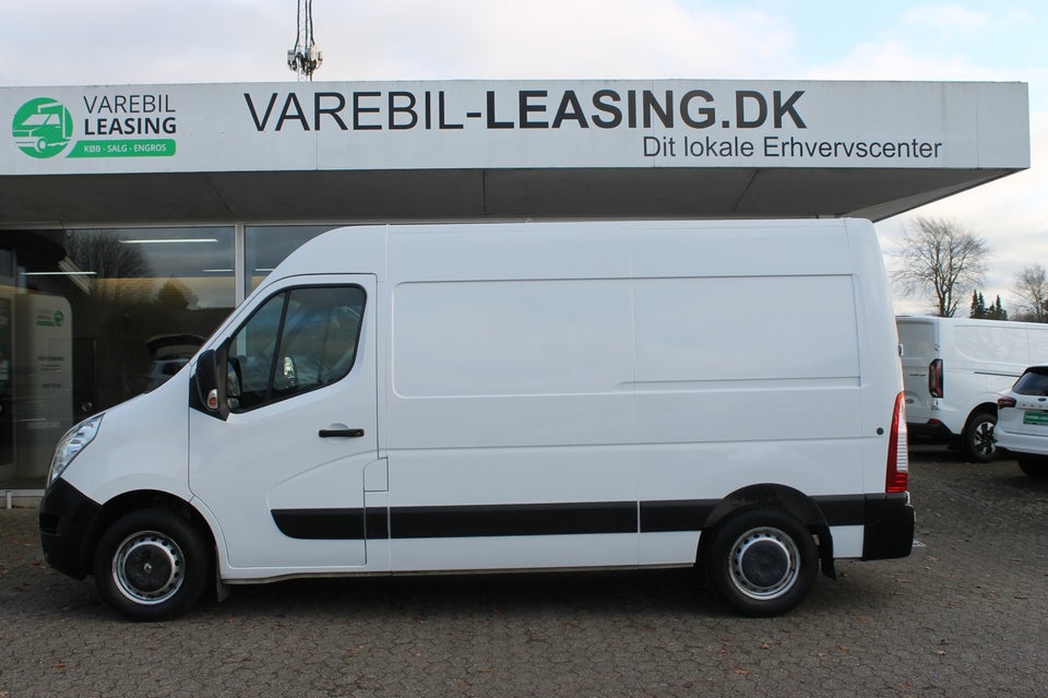 Renault Master III T35 2,3 dCi 145 L2H2 Kassevogn