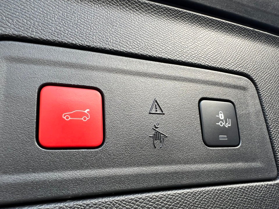 Peugeot 508 1,6 Hybrid Allure Pack SW EAT8 5d