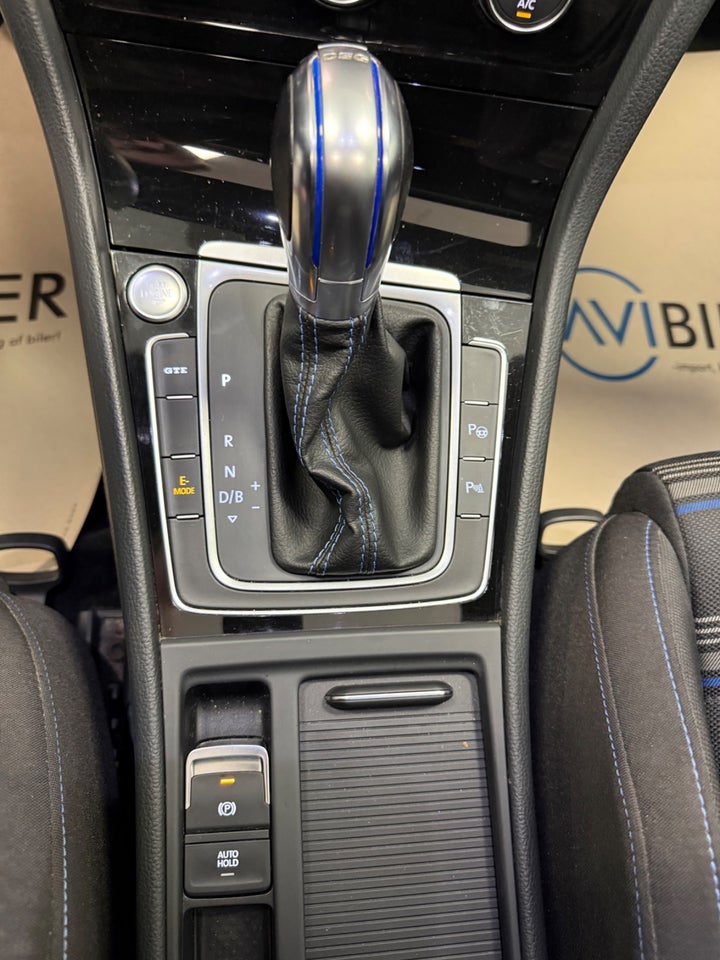 VW Golf VII 1,4 GTE DSG 5d