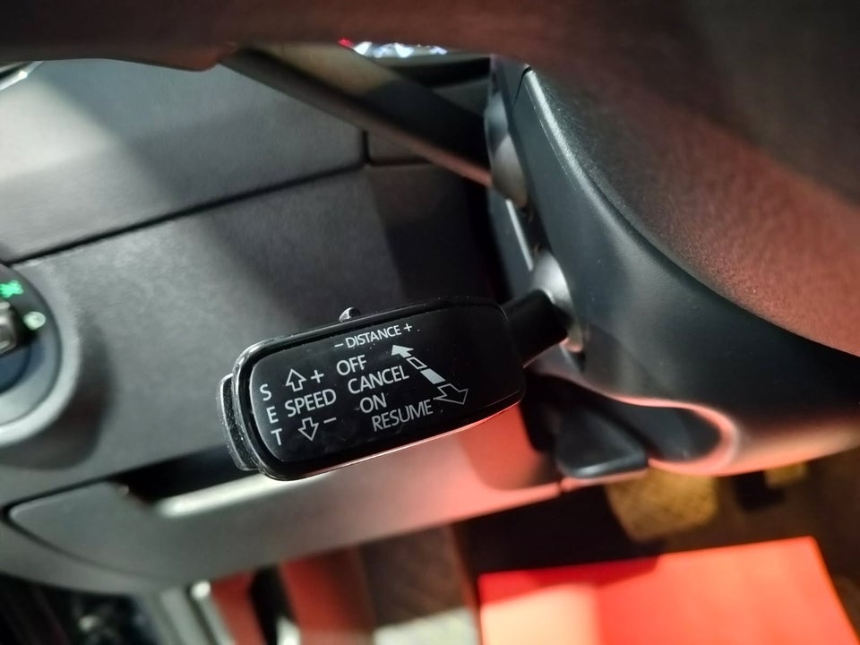 Skoda Octavia 2,0 TDi 150 Business Line Combi DSG 5d