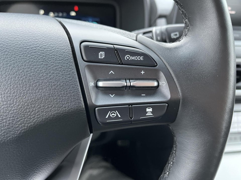 Hyundai Kona 39 EV Select 5d