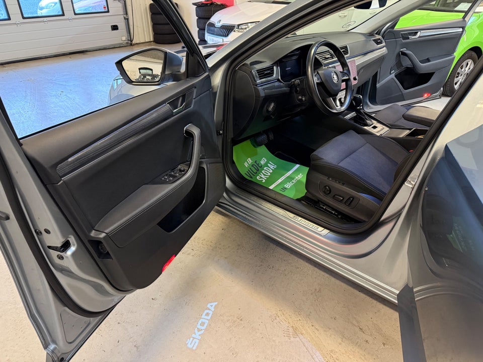 Skoda Superb 1,4 TSi iV Style Combi DSG 5d
